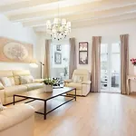 Spaces House-4 Bedrooms, 3 Bathrooms, Large Terrace,, Center-beach Villa Sitges