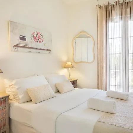 Spaces House-4 Bedrooms, 3 Bathrooms, Large Terrace, Jacuzzi, Center-beach * 시체스