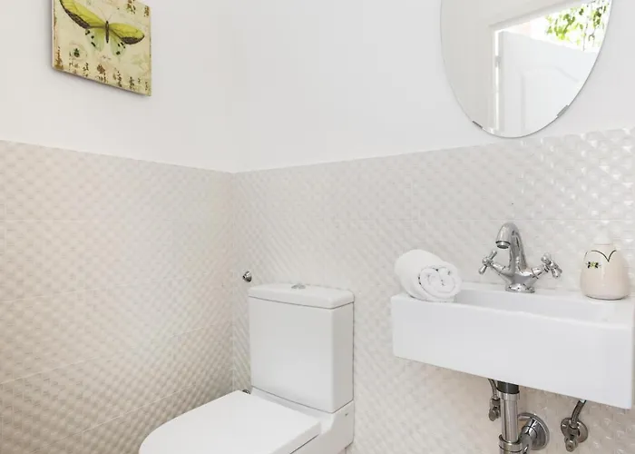 Spaces House-4 Bedrooms, 3 Bathrooms, Large Terrace, Jacuzzi, Center-beach