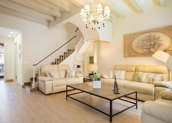 Spaces House-4 Bedrooms, 3 Bathrooms, Large Terrace, Jacuzzi, Center-beach *