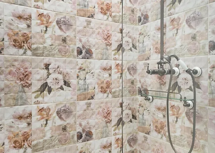 Spaces House-4 Bedrooms, 3 Bathrooms, Large Terrace, Jacuzzi, Center-beach *